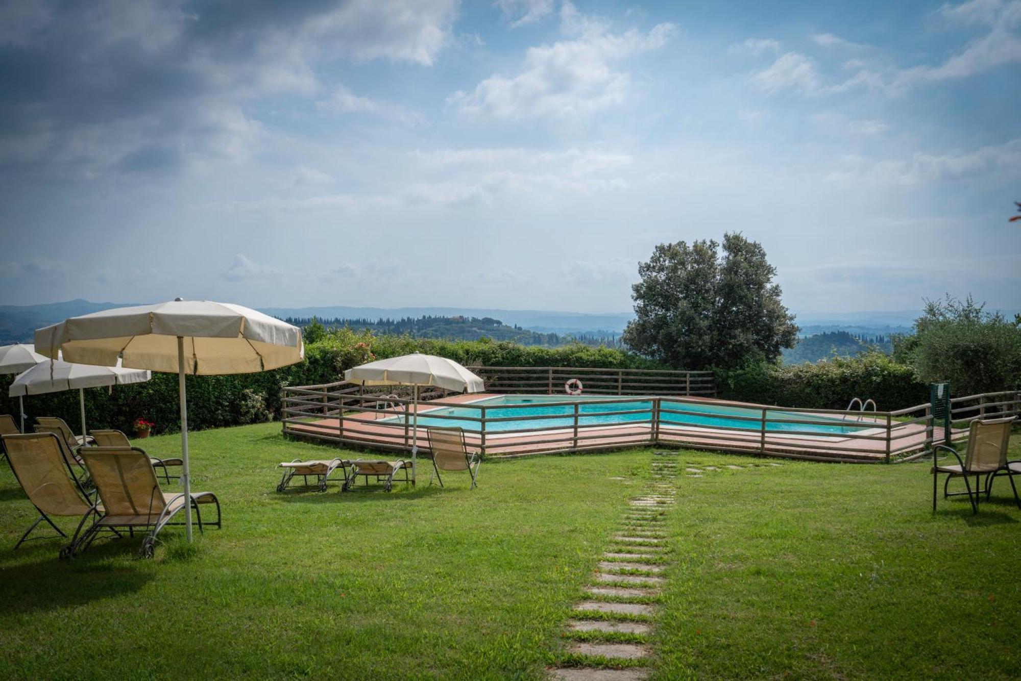 Aparthotel Fattorie Santo Pietro à San Gimignano Extérieur photo